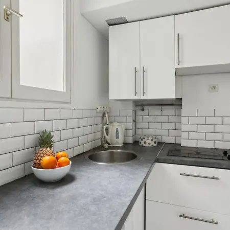 Bnbnook - Chic 1br - Walk To Eiffel Tower & Les Invalides